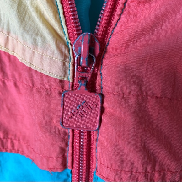 Vintage 80s Pastel Ski Jacket - Picture 3 of 10